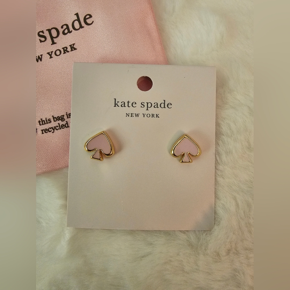 🛑SOLD🛑Brand New! Kate Spade Chalk Pink Everyday Spade Enamel Studs - Picture 7 of 7